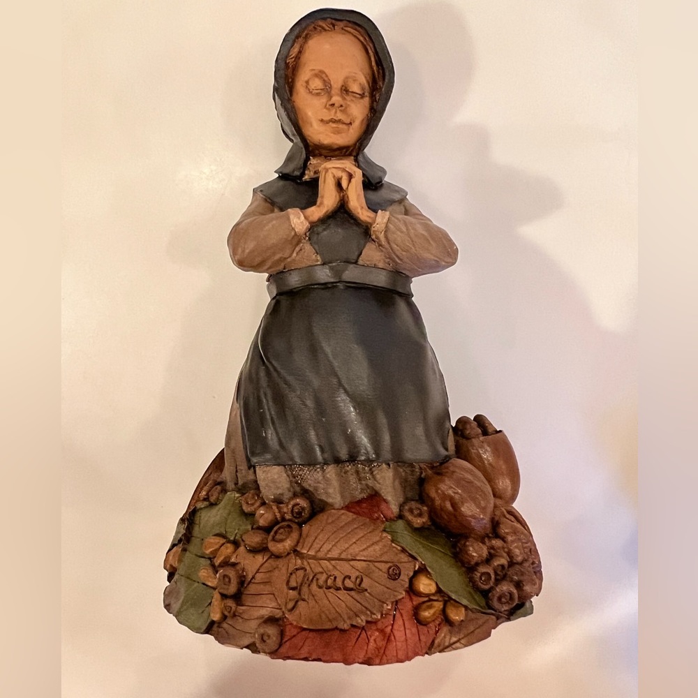 TOM CLARK GNOME THANKSGIVING GRACE FIGURINE GIVING THANKS #1